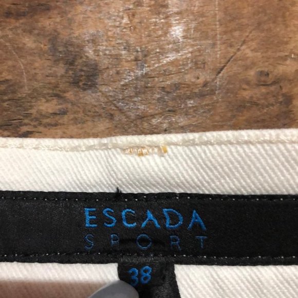 Escada Jeans - Picture 2 of 4